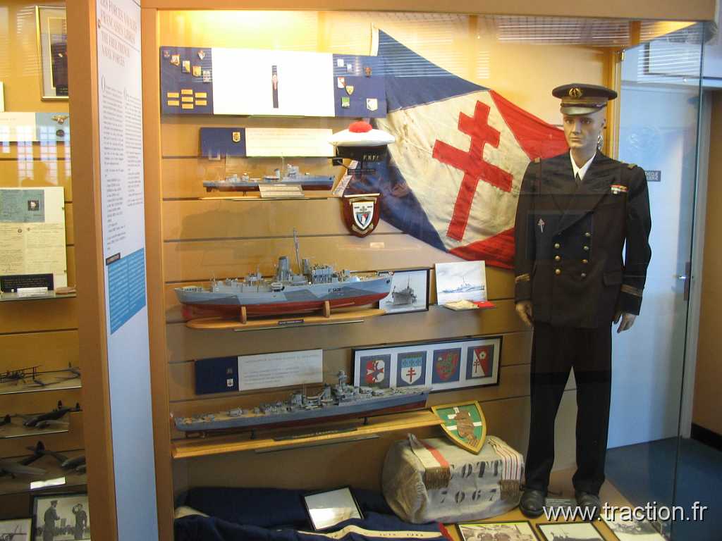 06_Arromanches les Bains (30).JPG - 2013, nos vacances en Normandie, Arromanches Les Bains, musée du débarquement